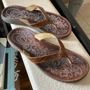 Olukai Paniolo sandal womens size 10
